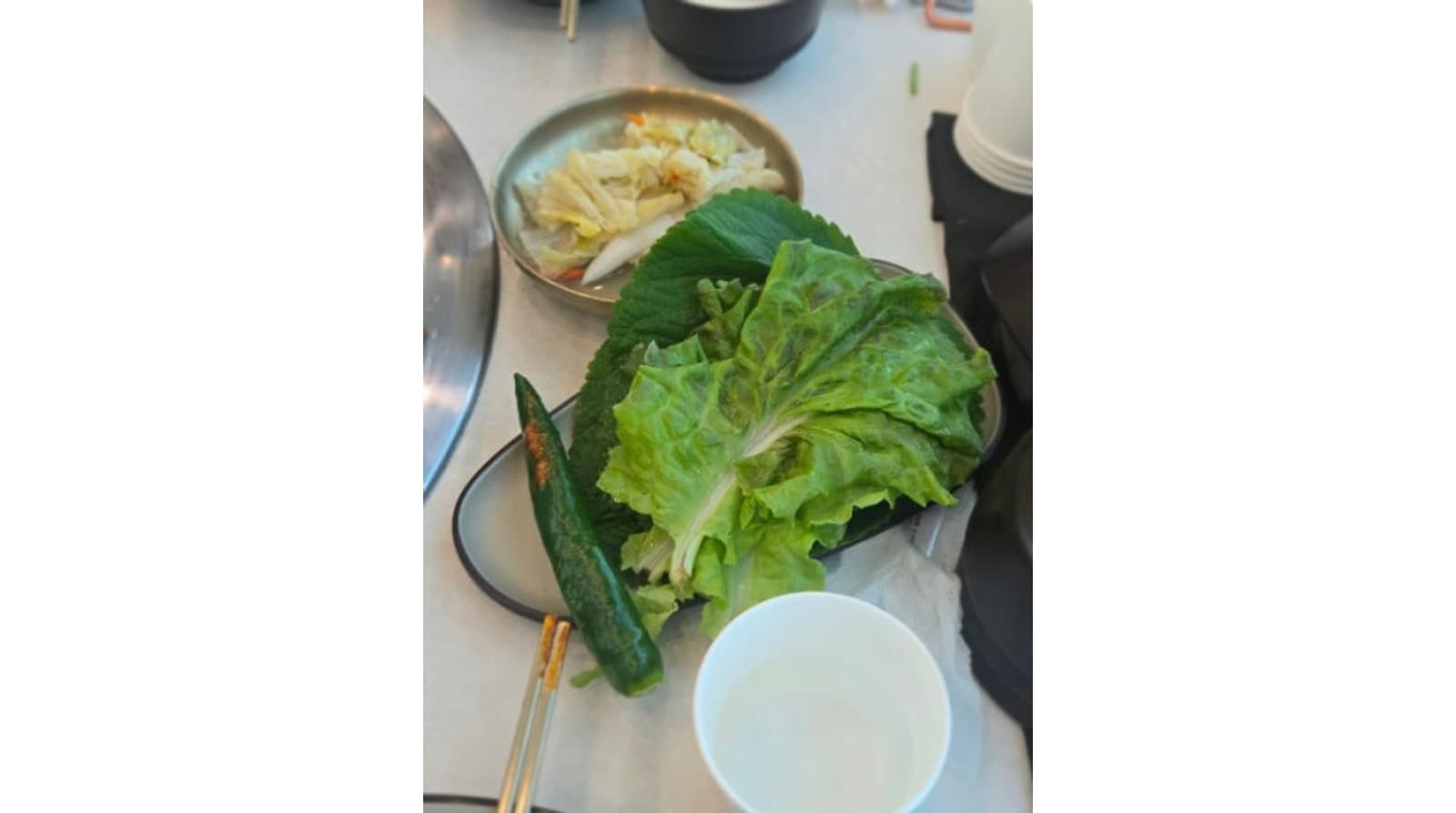 닭갈비와 함께 나온 쌈채소 — 공개 방문 사진