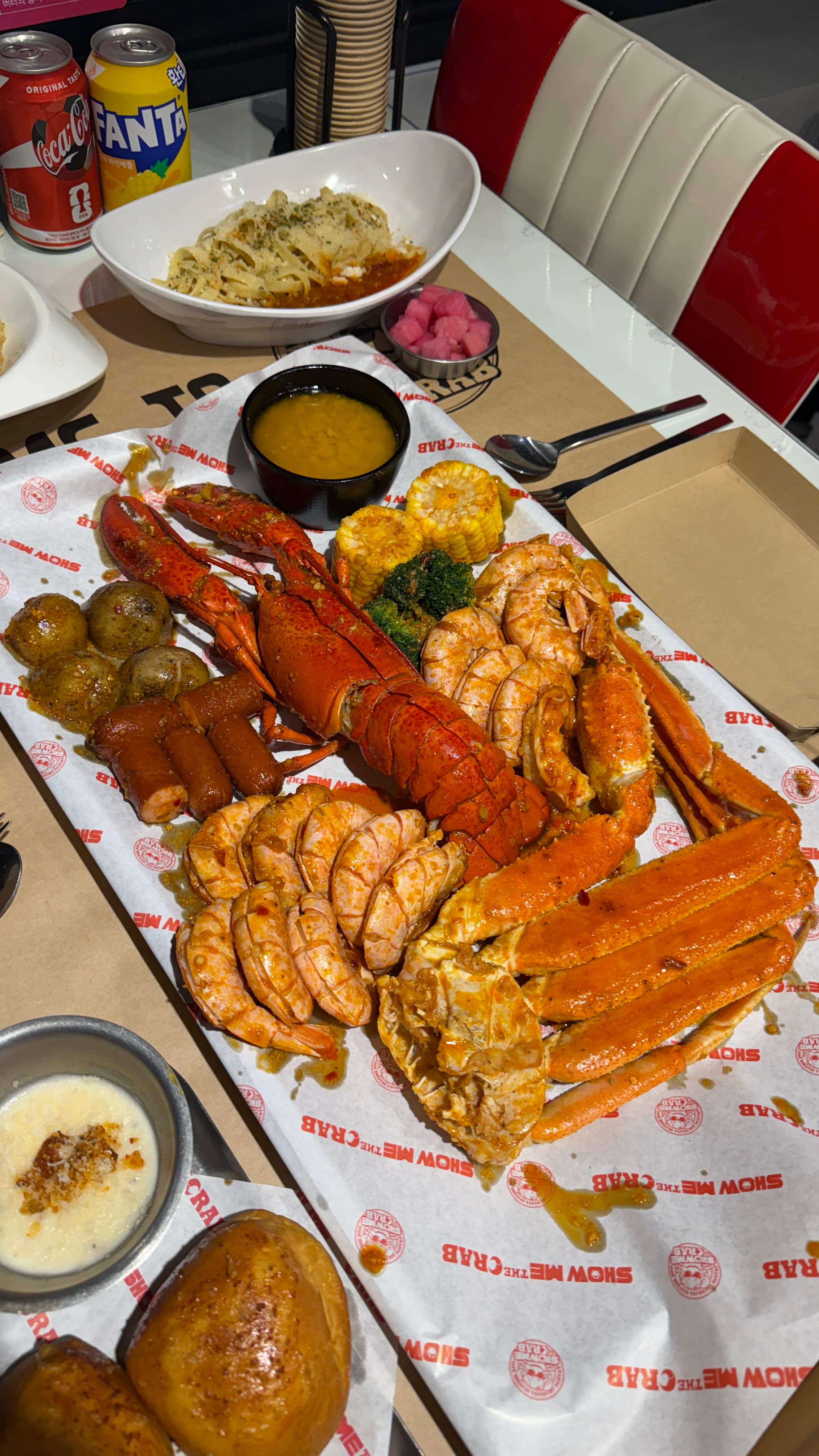 압구정역 데이트 맛집 분위기·직원 서비스 좋은 쇼미더크랩 압구정점 추천 대표 이미지